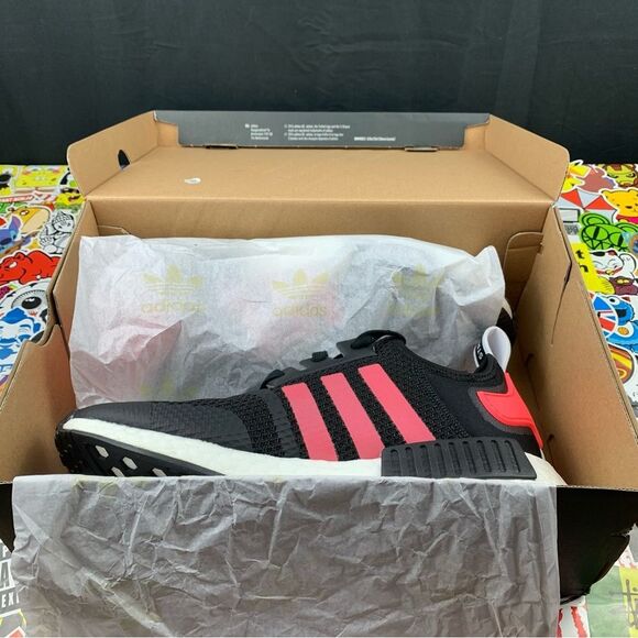 Adidas NMD R1 Pink Stripe Size 10 Mens / 11.5 Women's - Picture 12 of 14